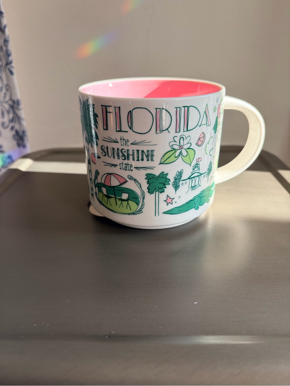 Starbucks Been There Series Florida Across the Globe Mug 14 fl oz Pink Interior